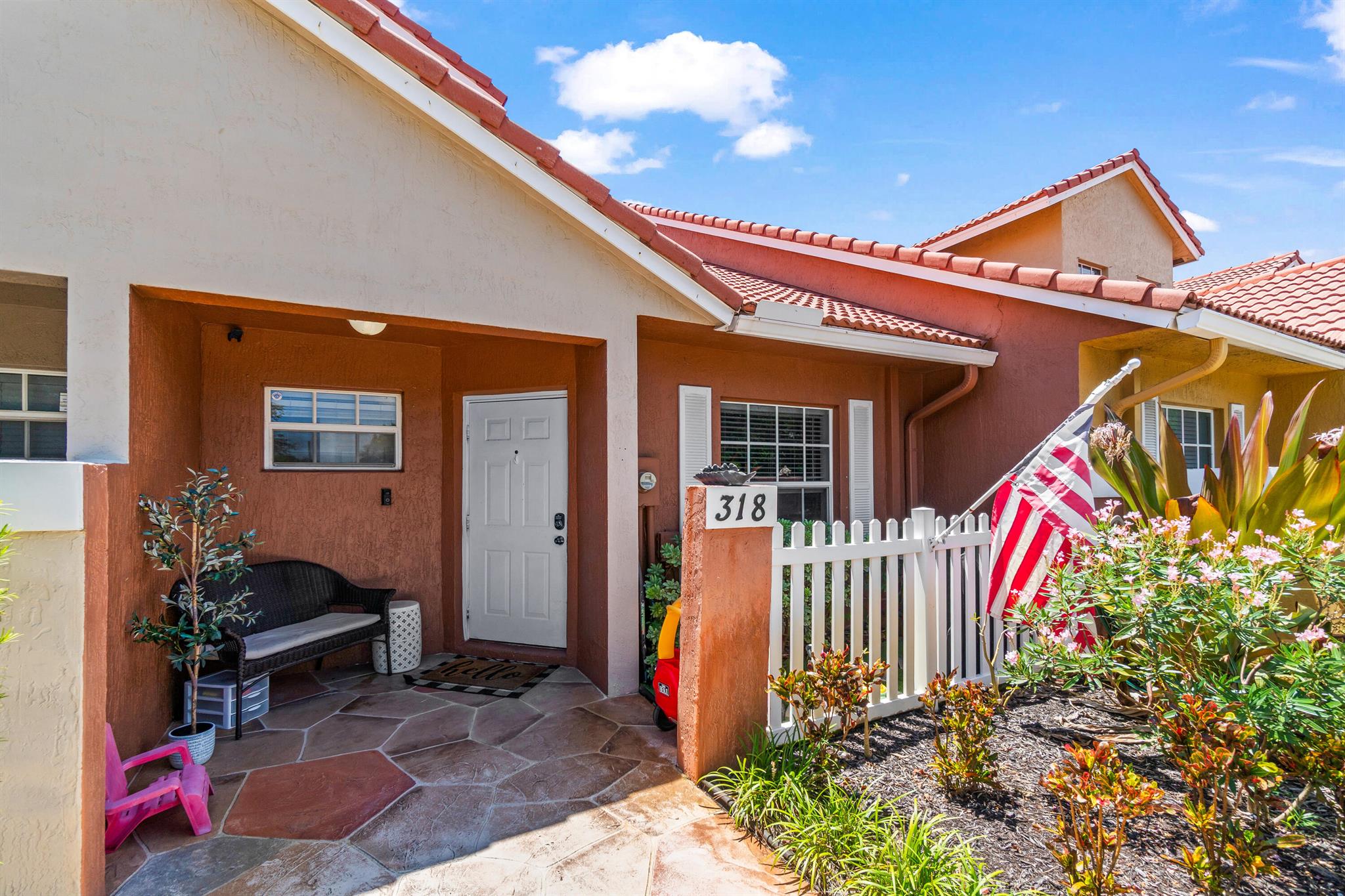 318 SE 23rd Avenue