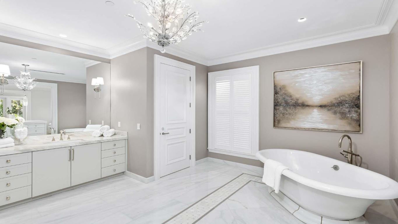 2315 S Ocean Boulevard