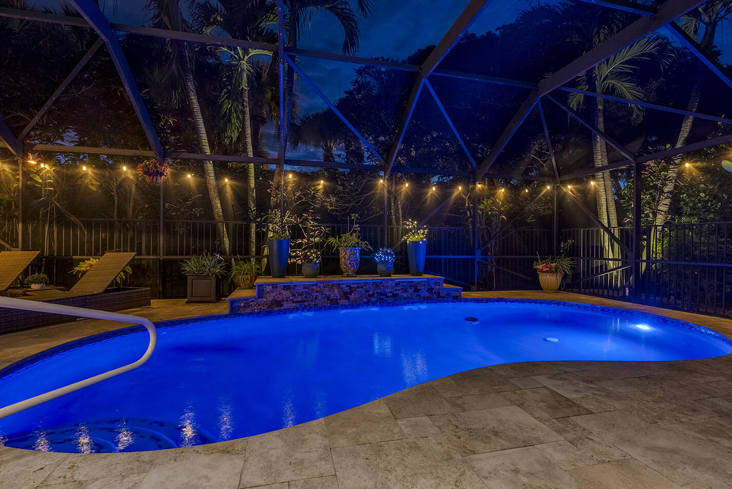 8604 Cobblestone Point Circle