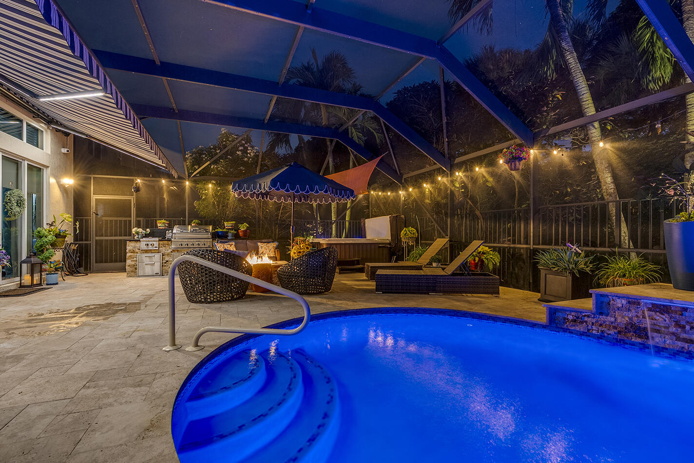 8604 Cobblestone Point Circle