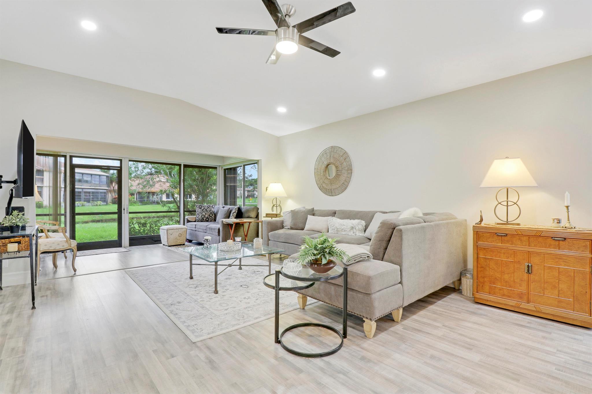 13566 Sabal Palm Court B