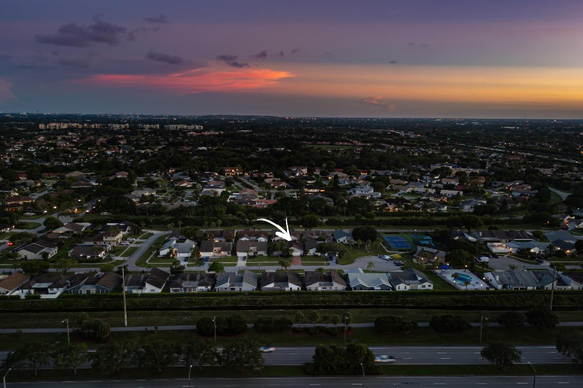 7718 San Mateo Drive E