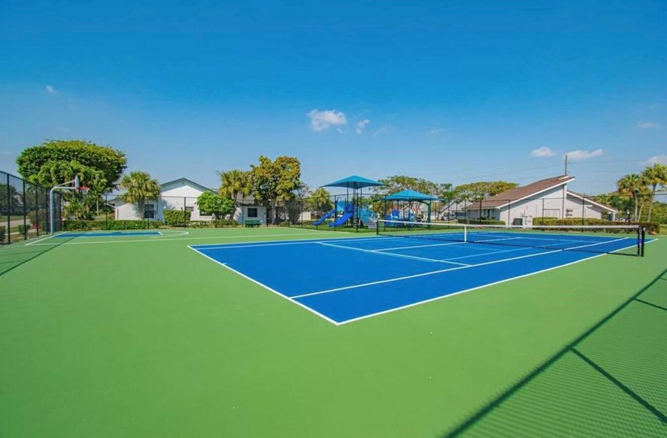 7718 San Mateo Drive E