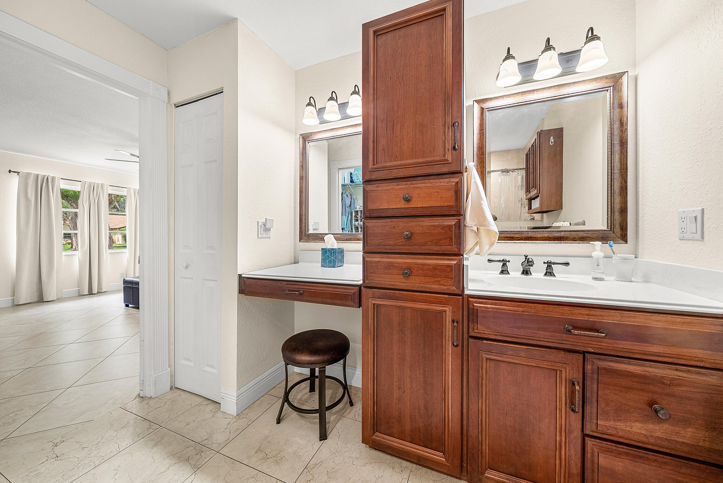 13990 Nesting Way C
