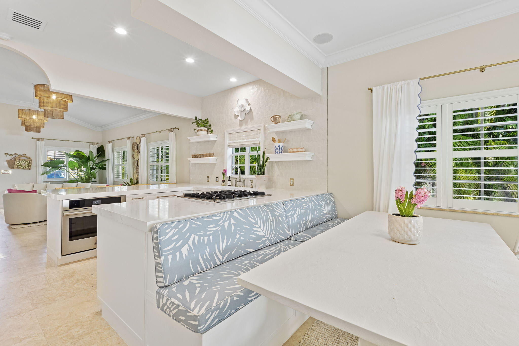 309 Valencia Road