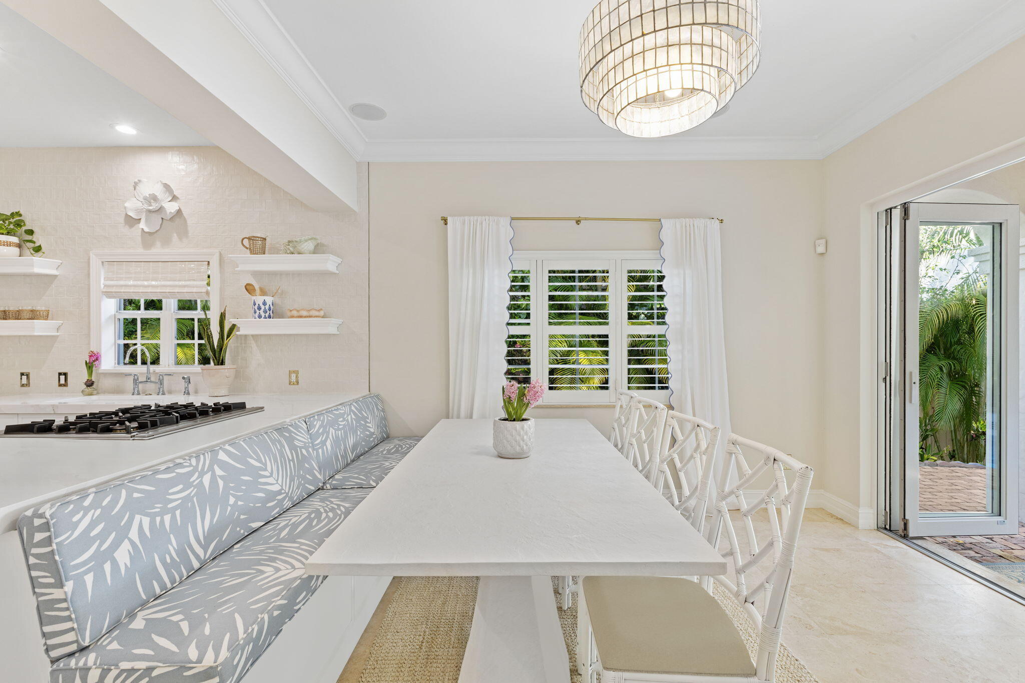 309 Valencia Road