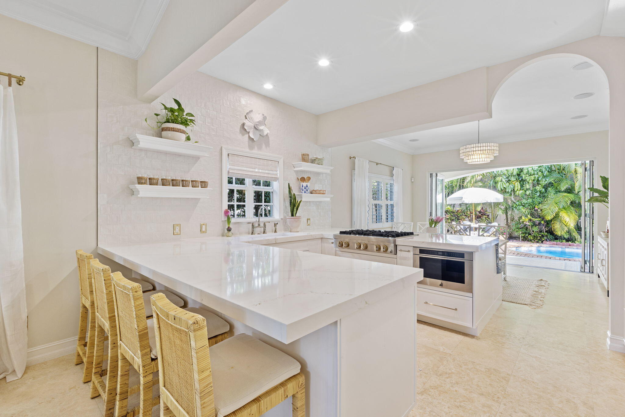 309 Valencia Road