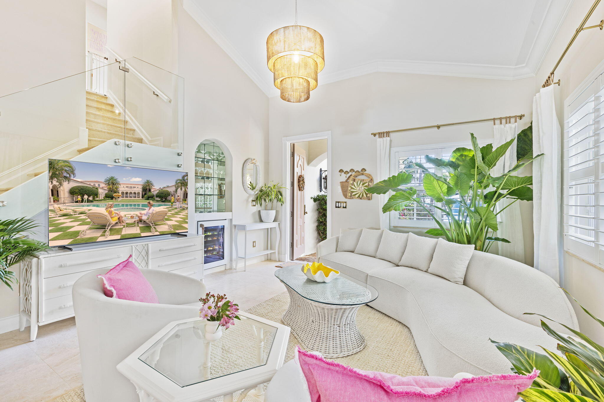309 Valencia Road
