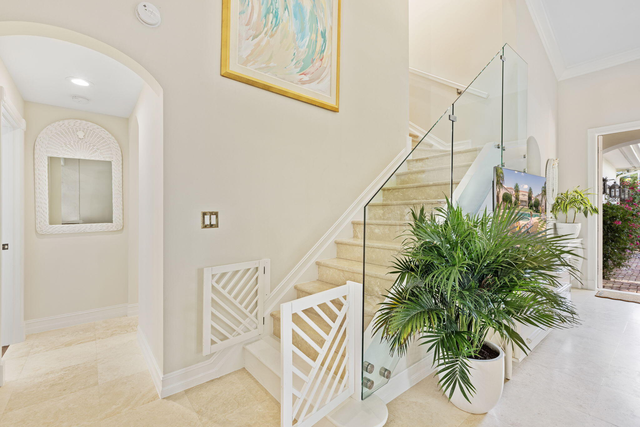 309 Valencia Road