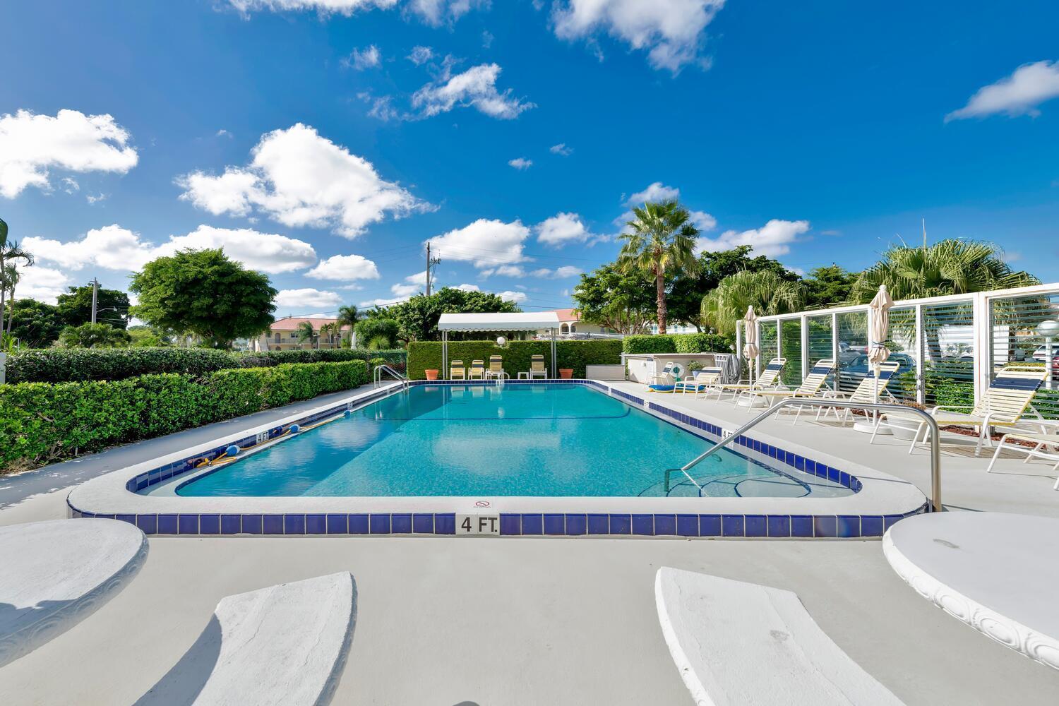 52 Yacht Club Drive 309