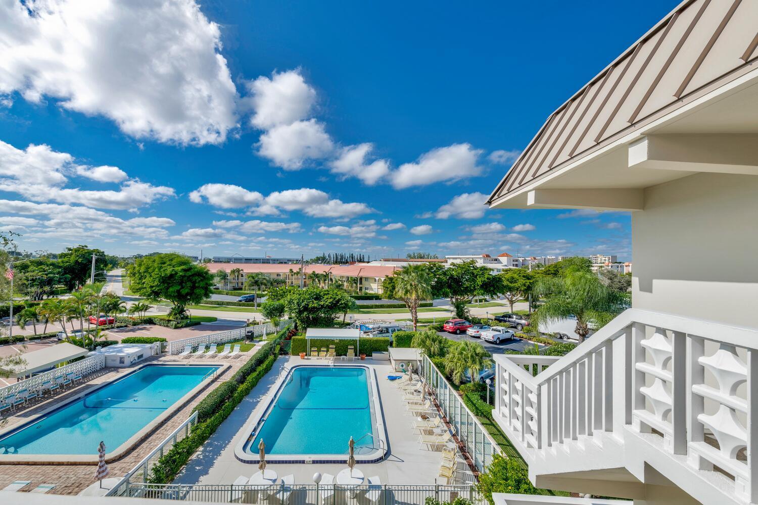 52 Yacht Club Drive 309