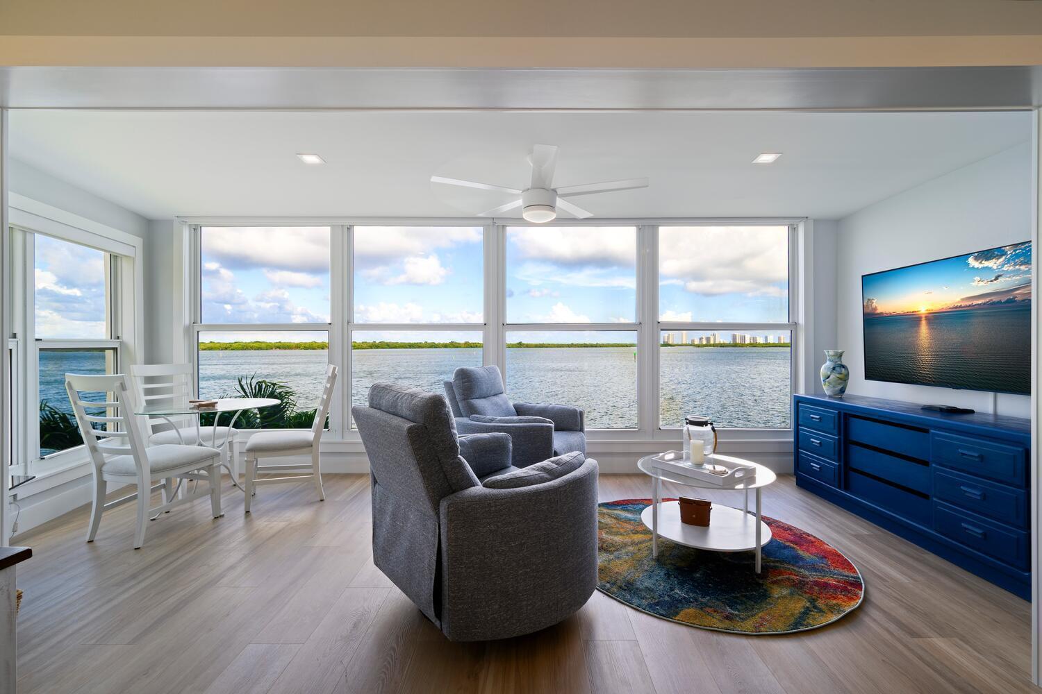 52 Yacht Club Drive 309