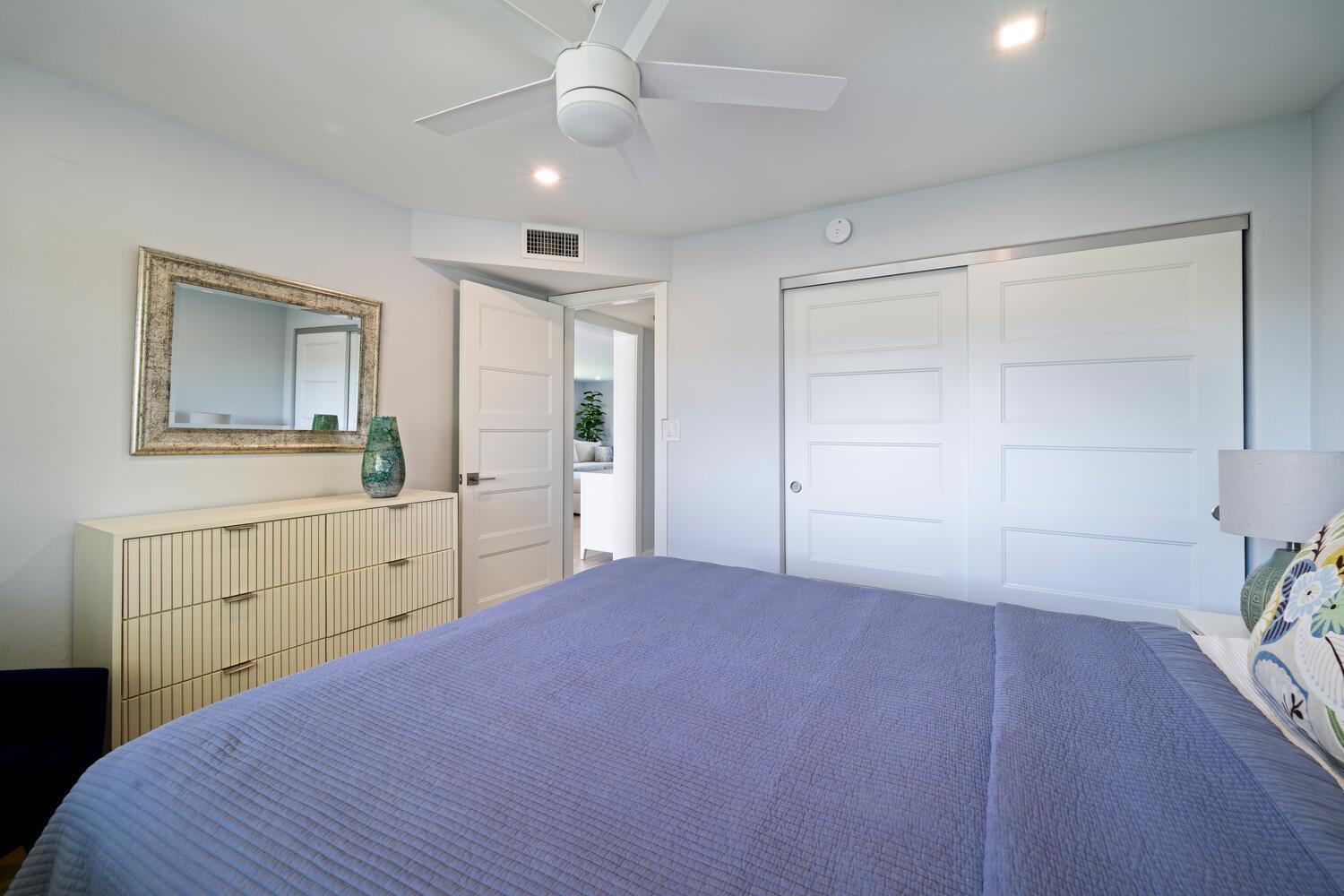 52 Yacht Club Drive 309