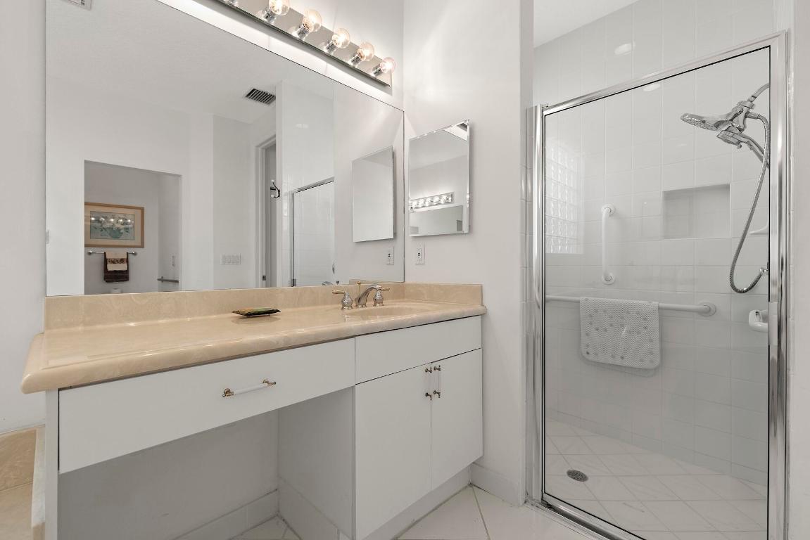 10910 Grande Boulevard W