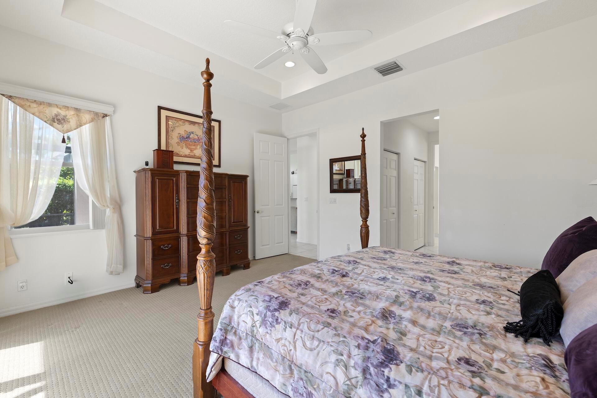 10910 Grande Boulevard W