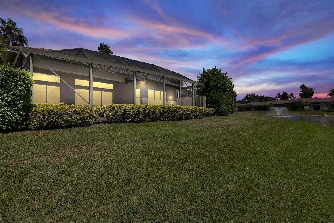 10910 Grande Boulevard W