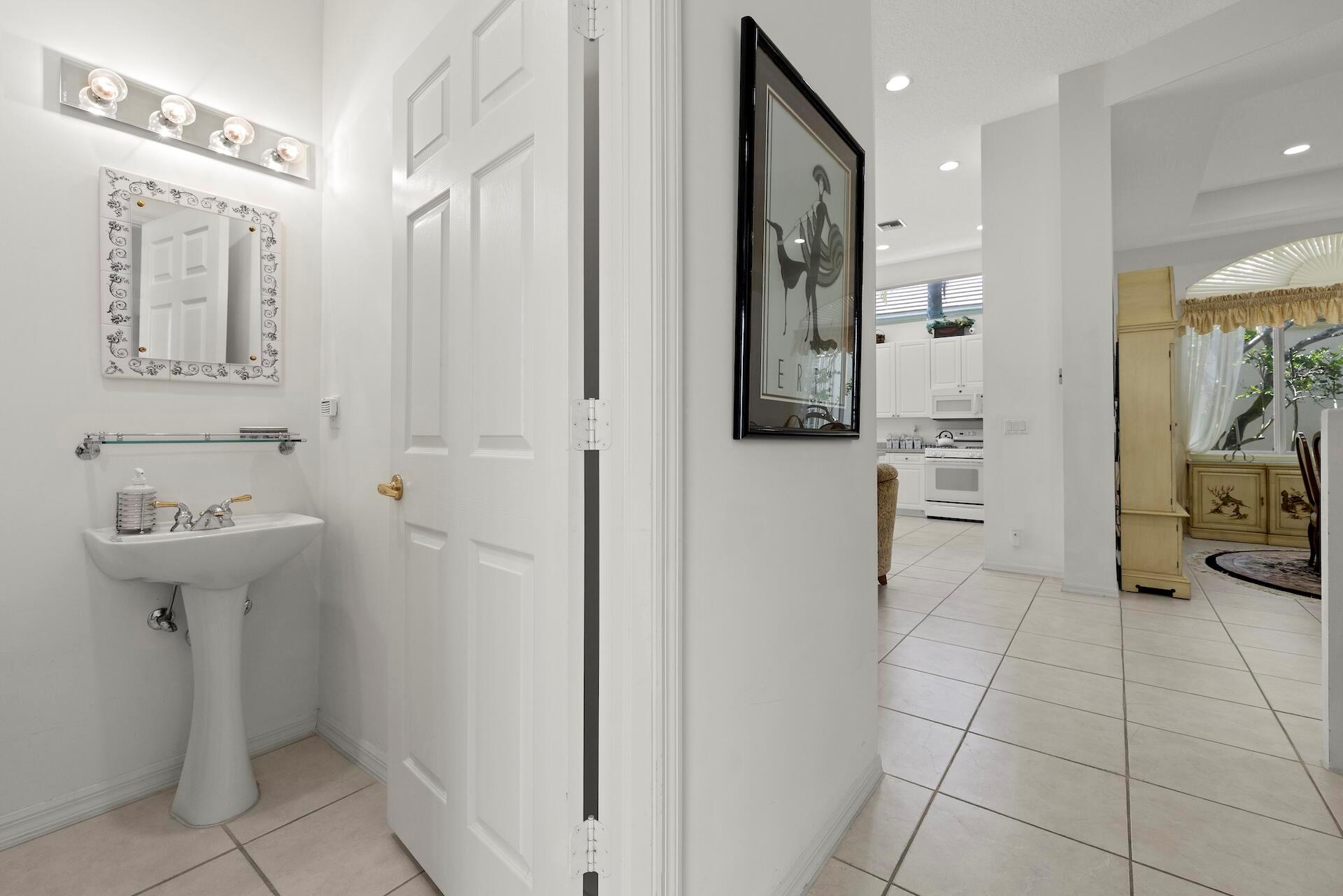 10910 Grande Boulevard W