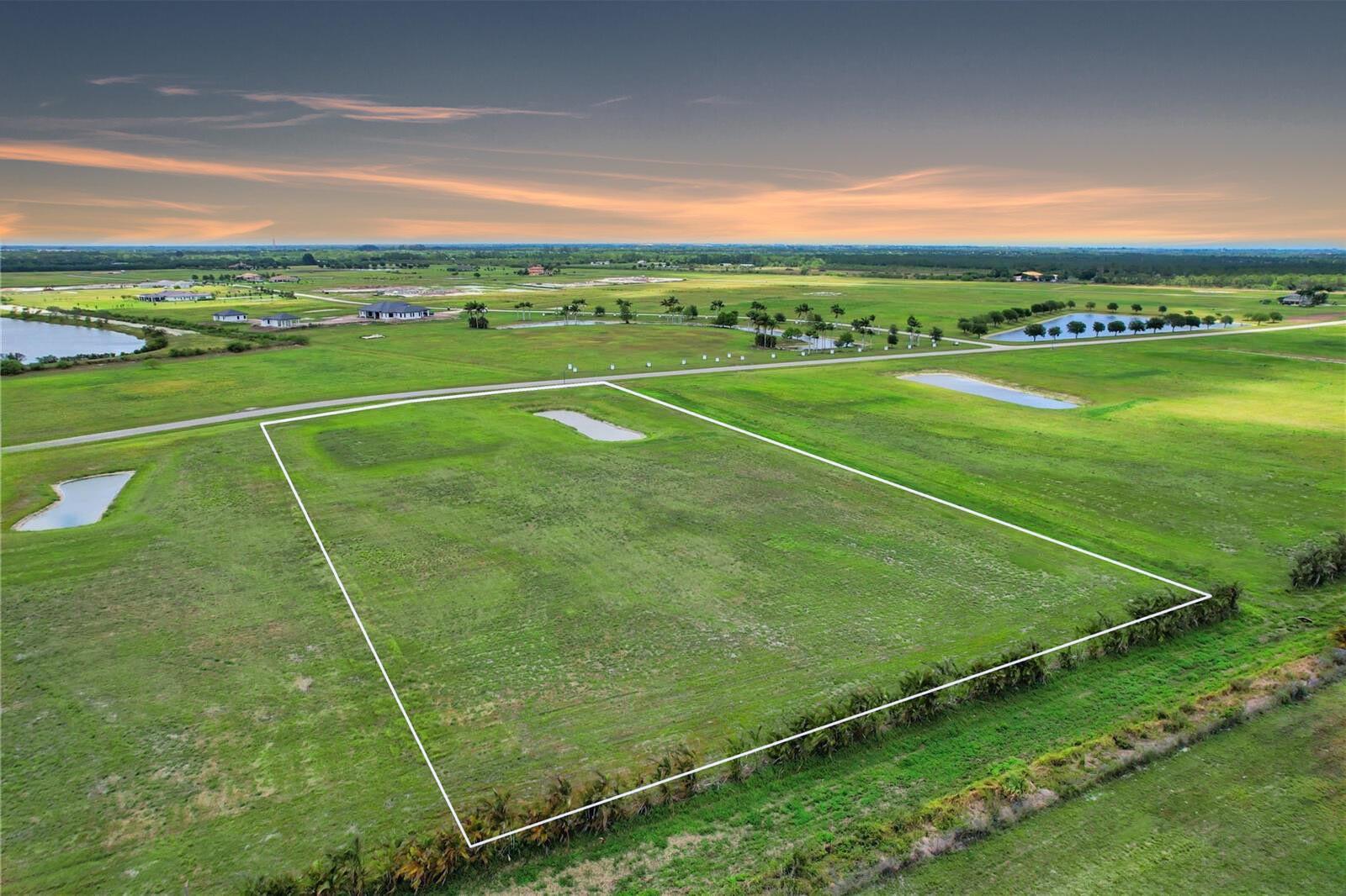 3720 SW Briarbrook Way