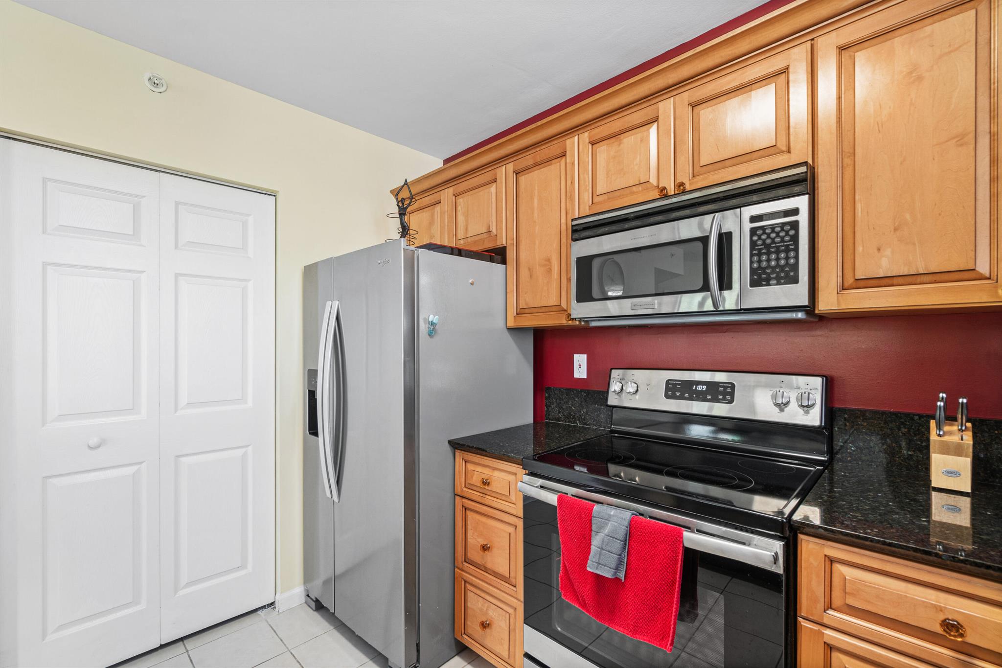 651 Okeechobee Boulevard 402