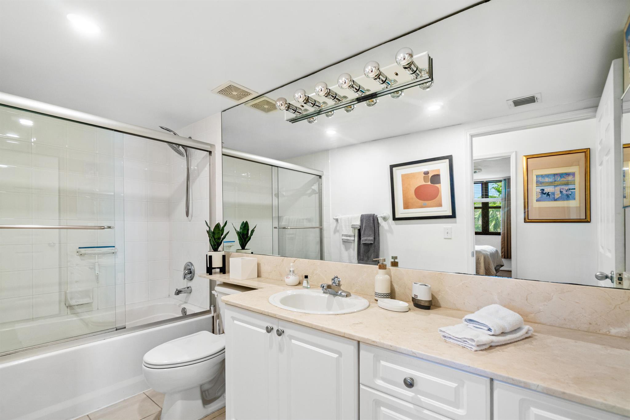 651 Okeechobee Boulevard 402