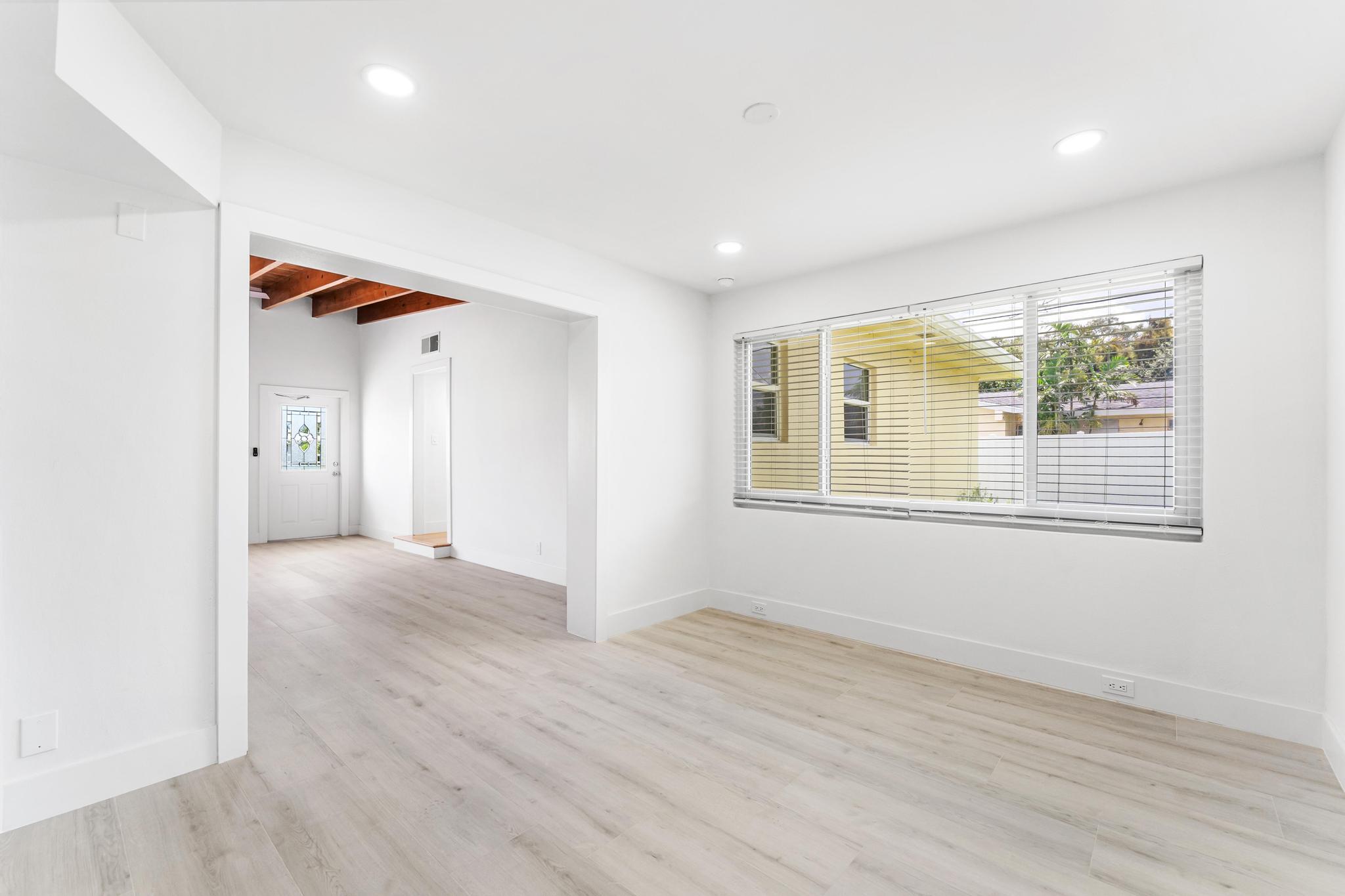 7531 Edgewater Circle