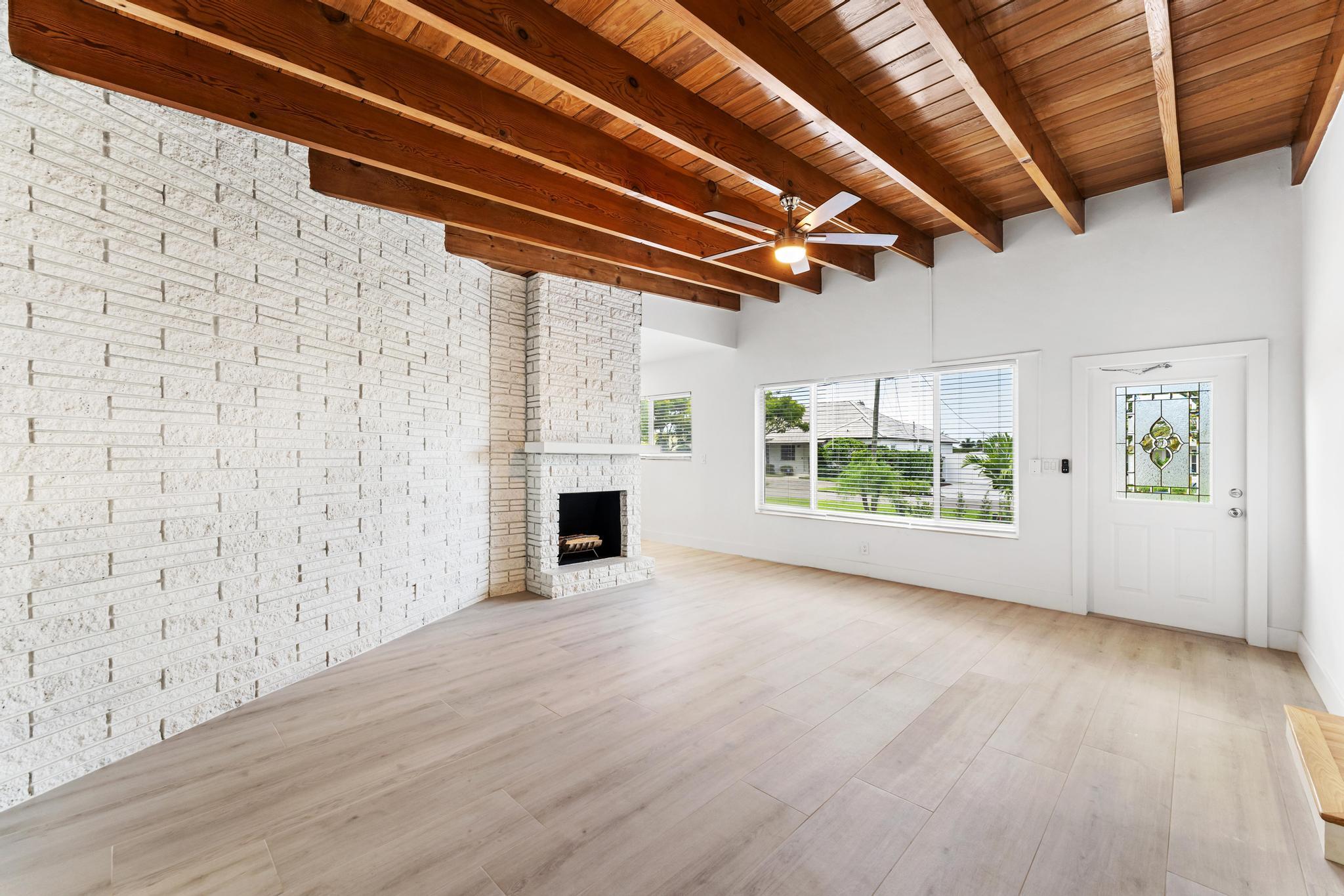 7531 Edgewater Circle