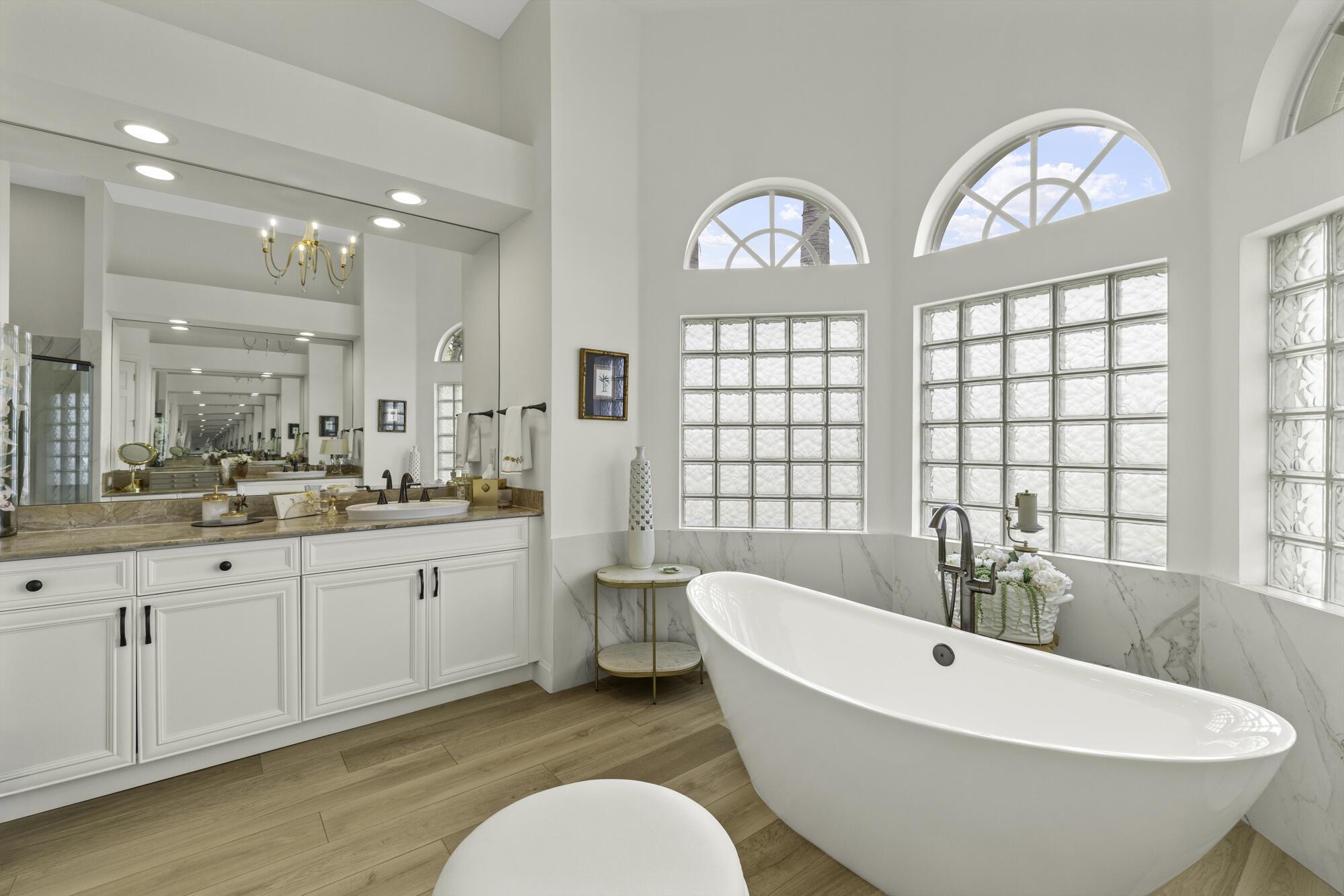 12529 Equine Lane