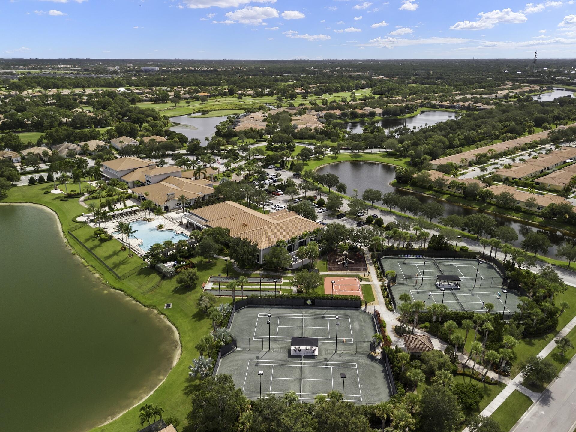 11117 SW Visconti Way