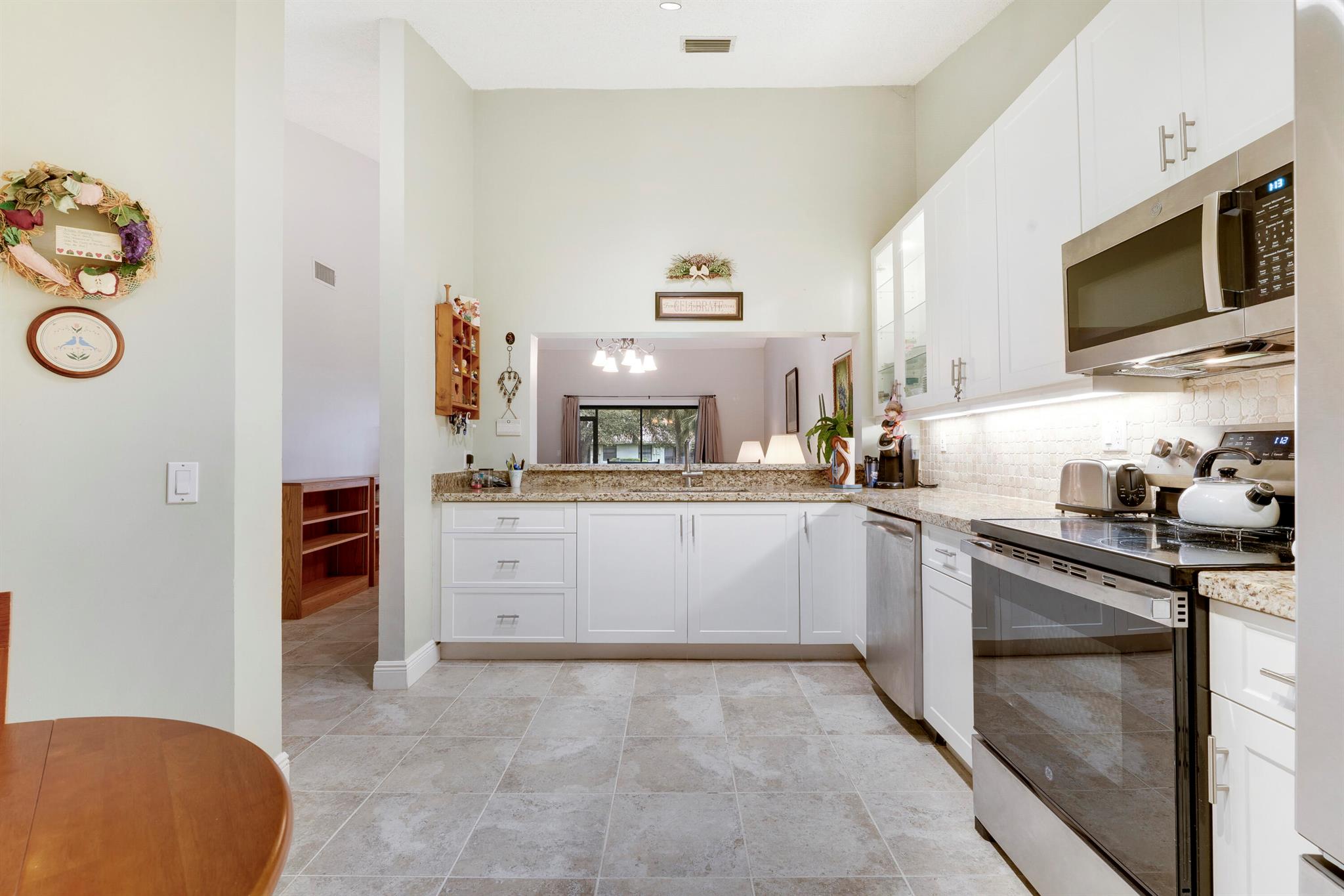 479 Ashwood Place