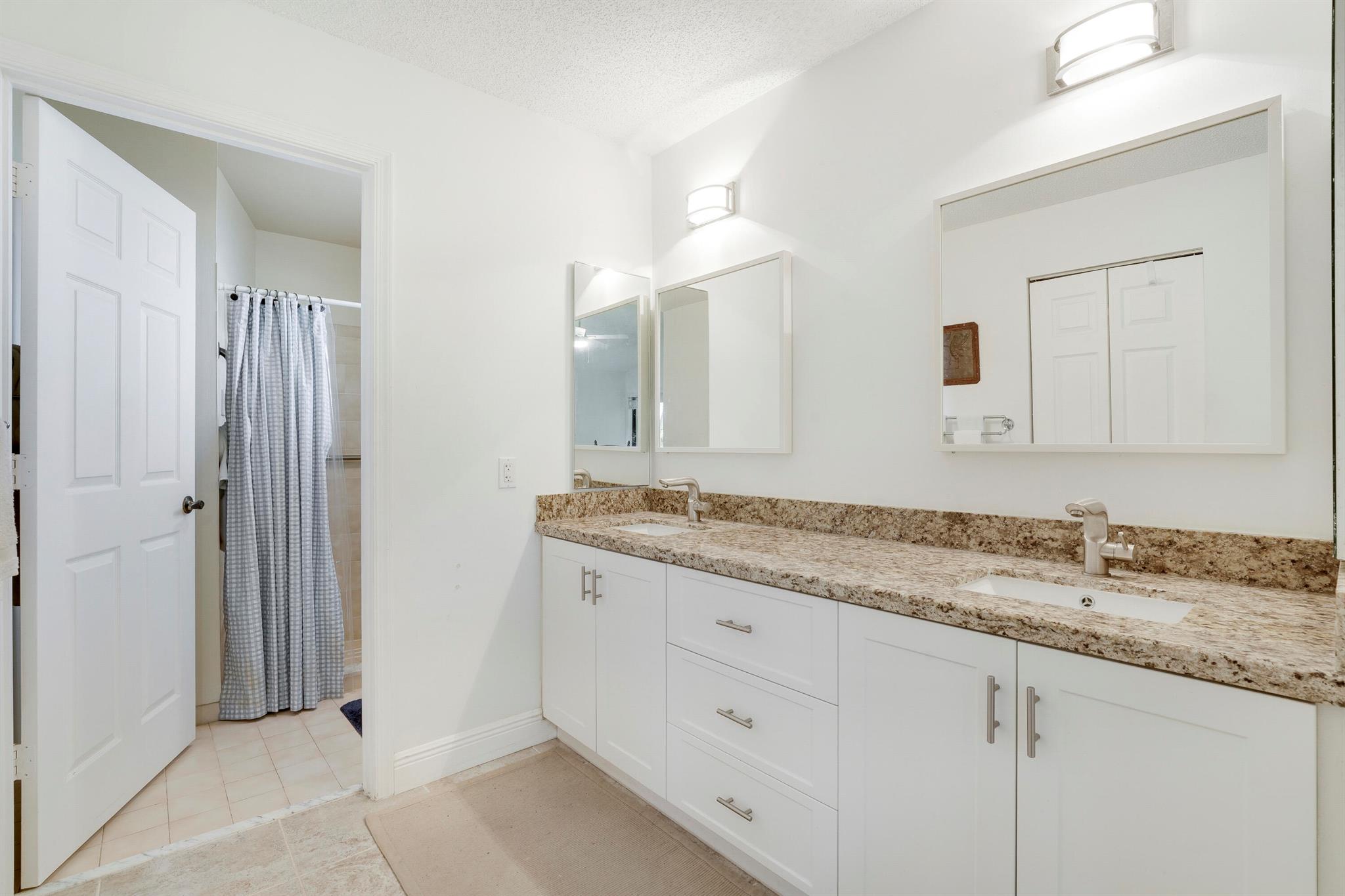 479 Ashwood Place
