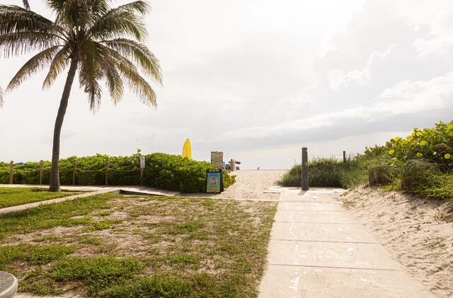 3837 NE 16th Terrace