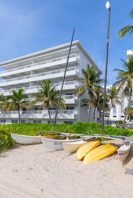 3837 NE 16th Terrace