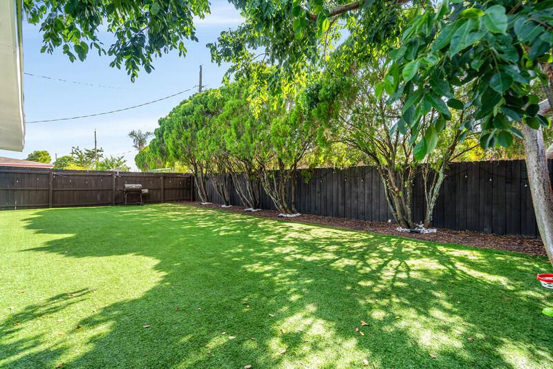 3837 NE 16th Terrace