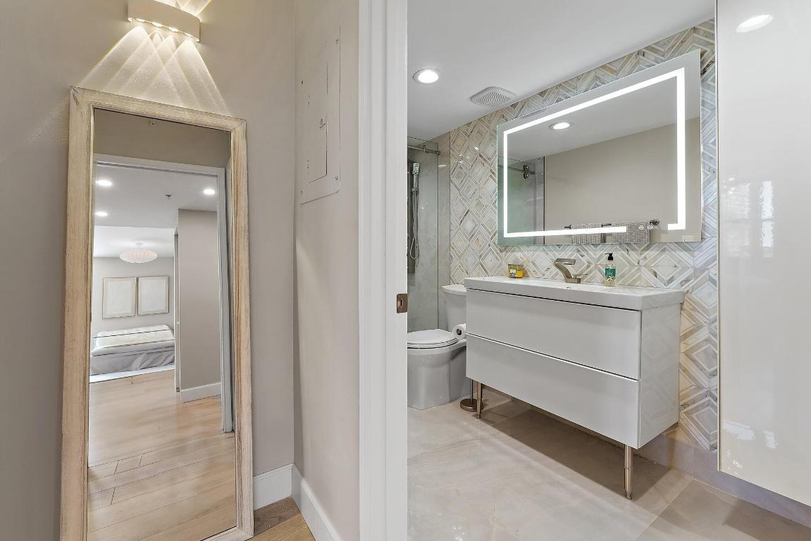 651 Okeechobee Boulevard 502