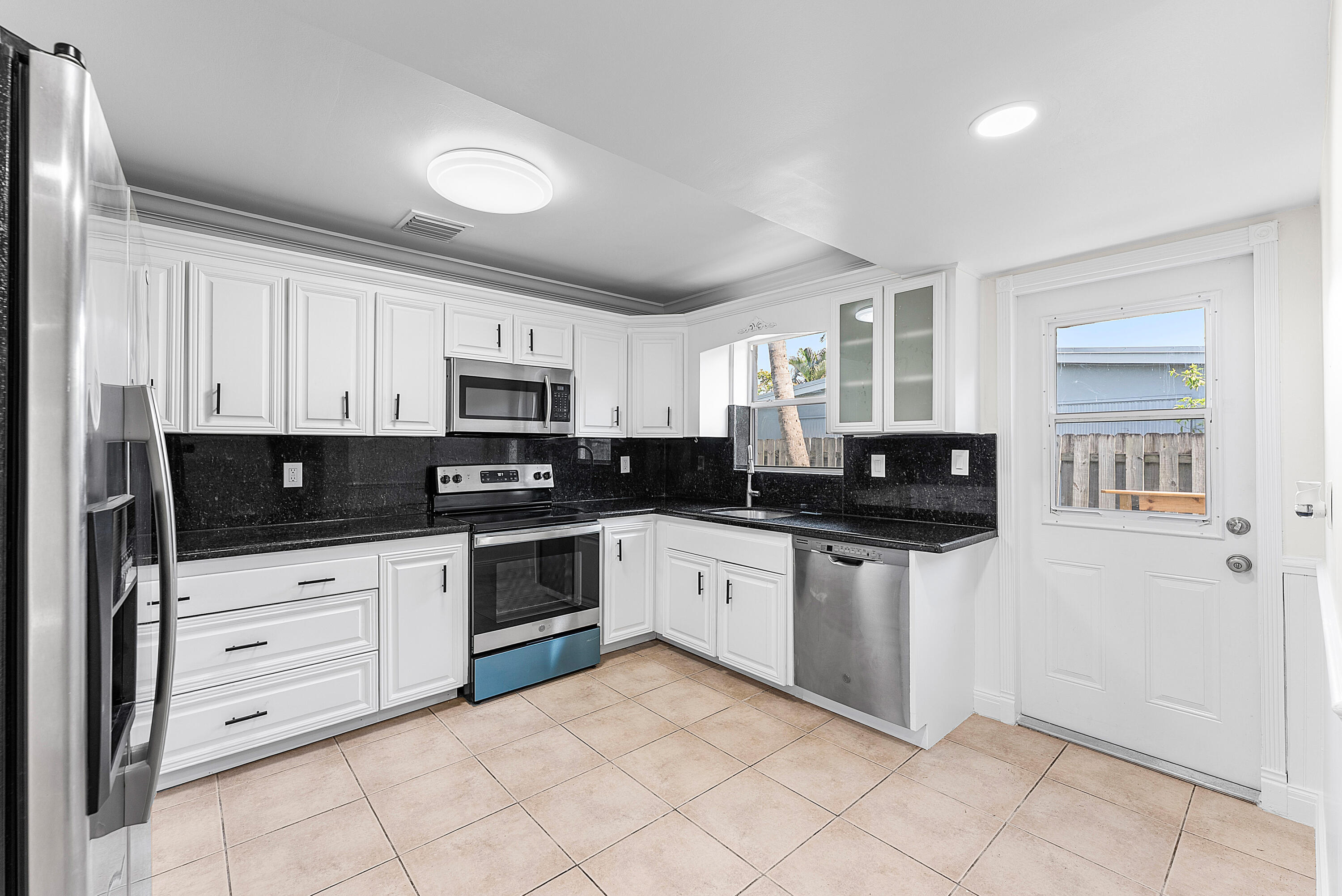 1438 Cindy Drive