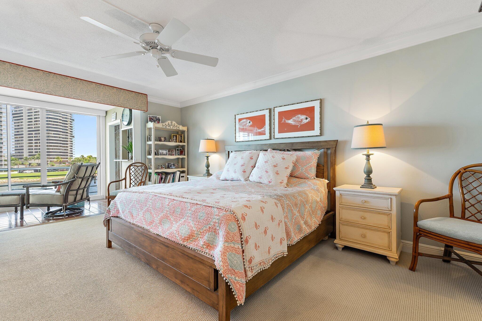 36 Yacht Club Drive 402