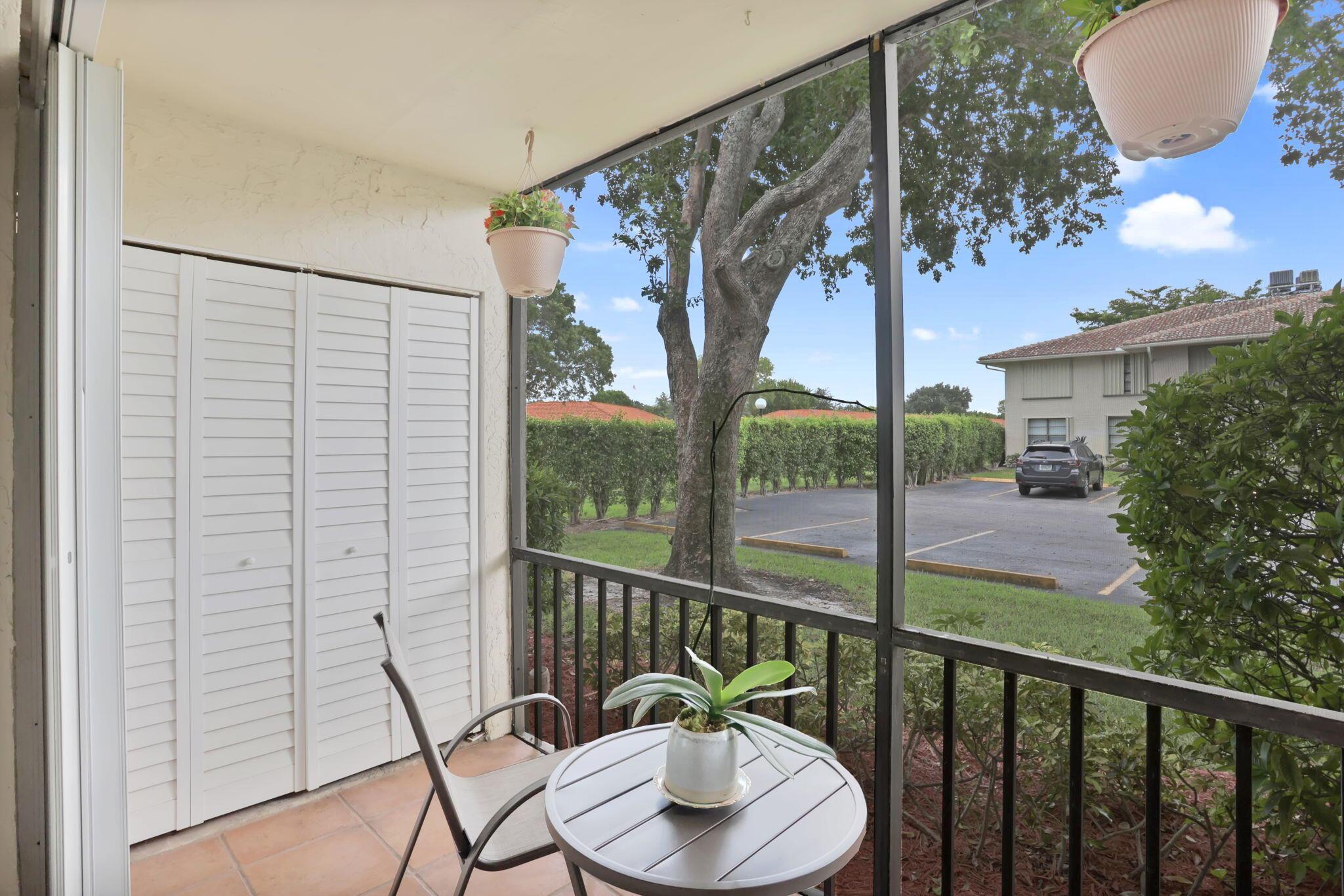 9810 Pineapple Tree Drive 111