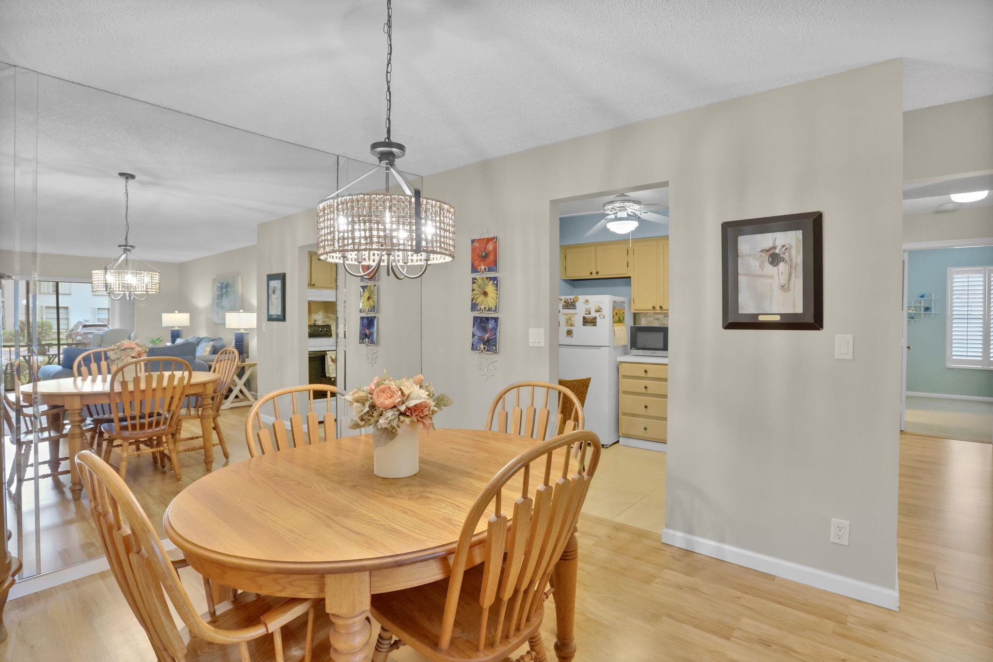 9810 Pineapple Tree Drive 111