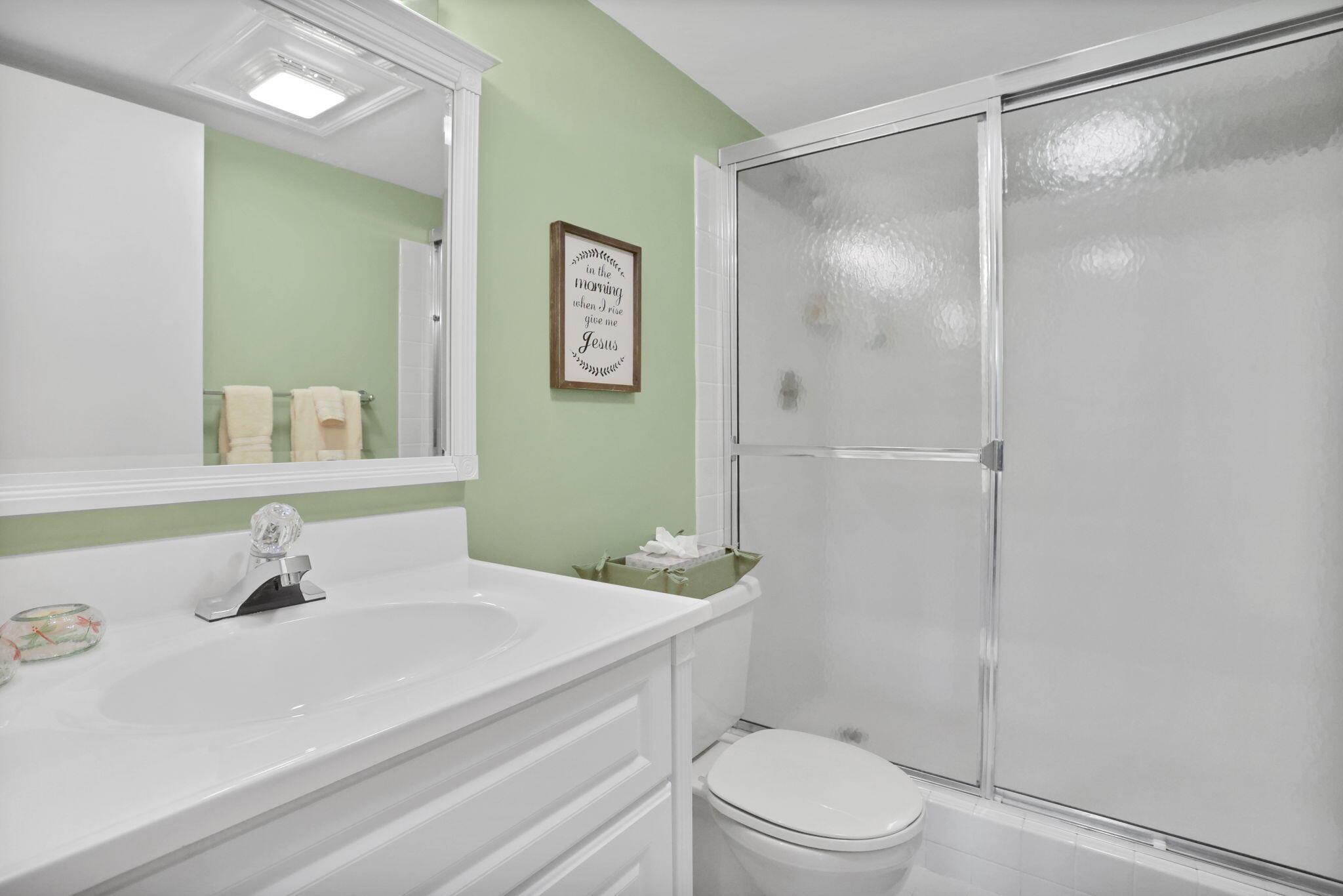 9810 Pineapple Tree Drive 111