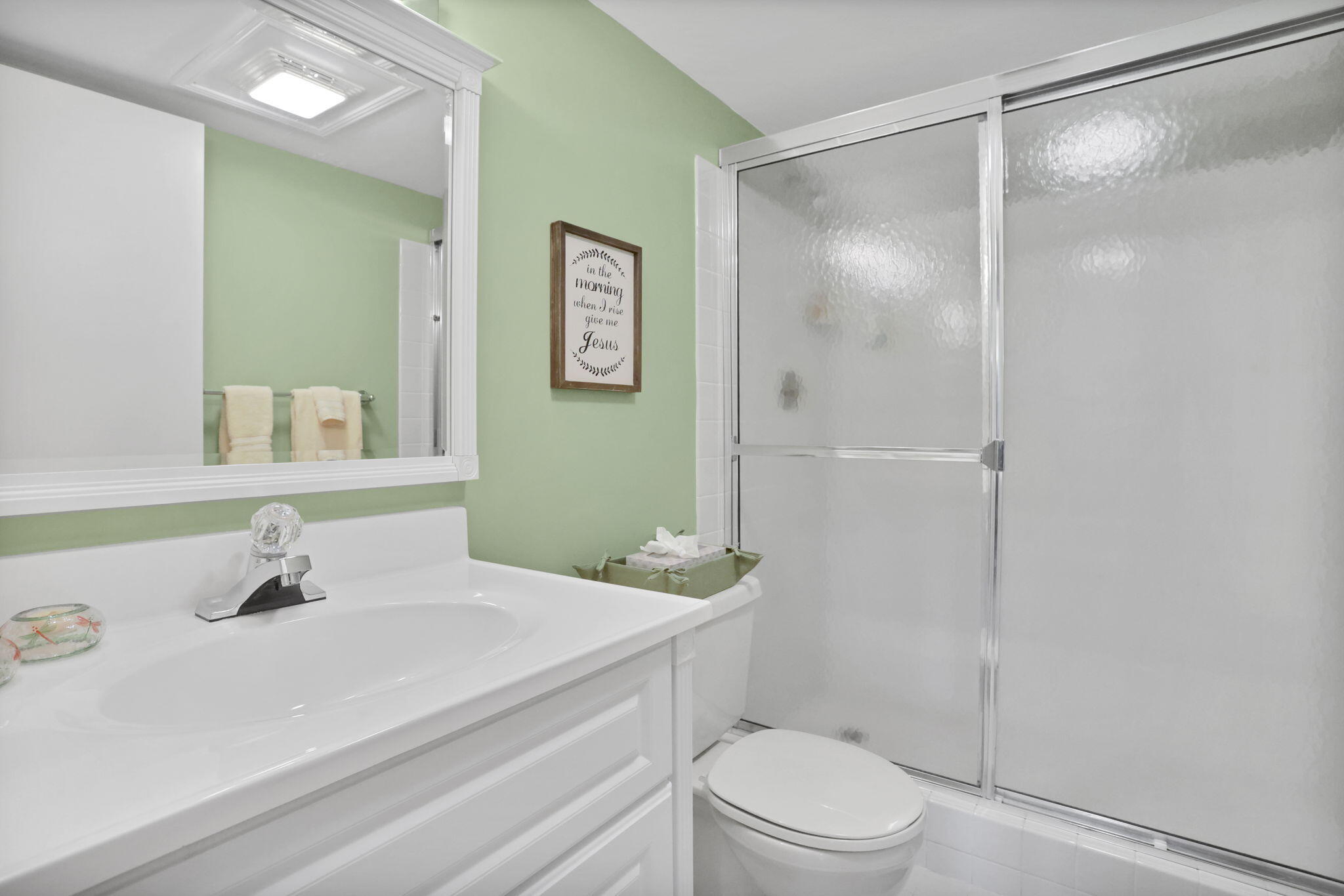 9810 Pineapple Tree Drive 111