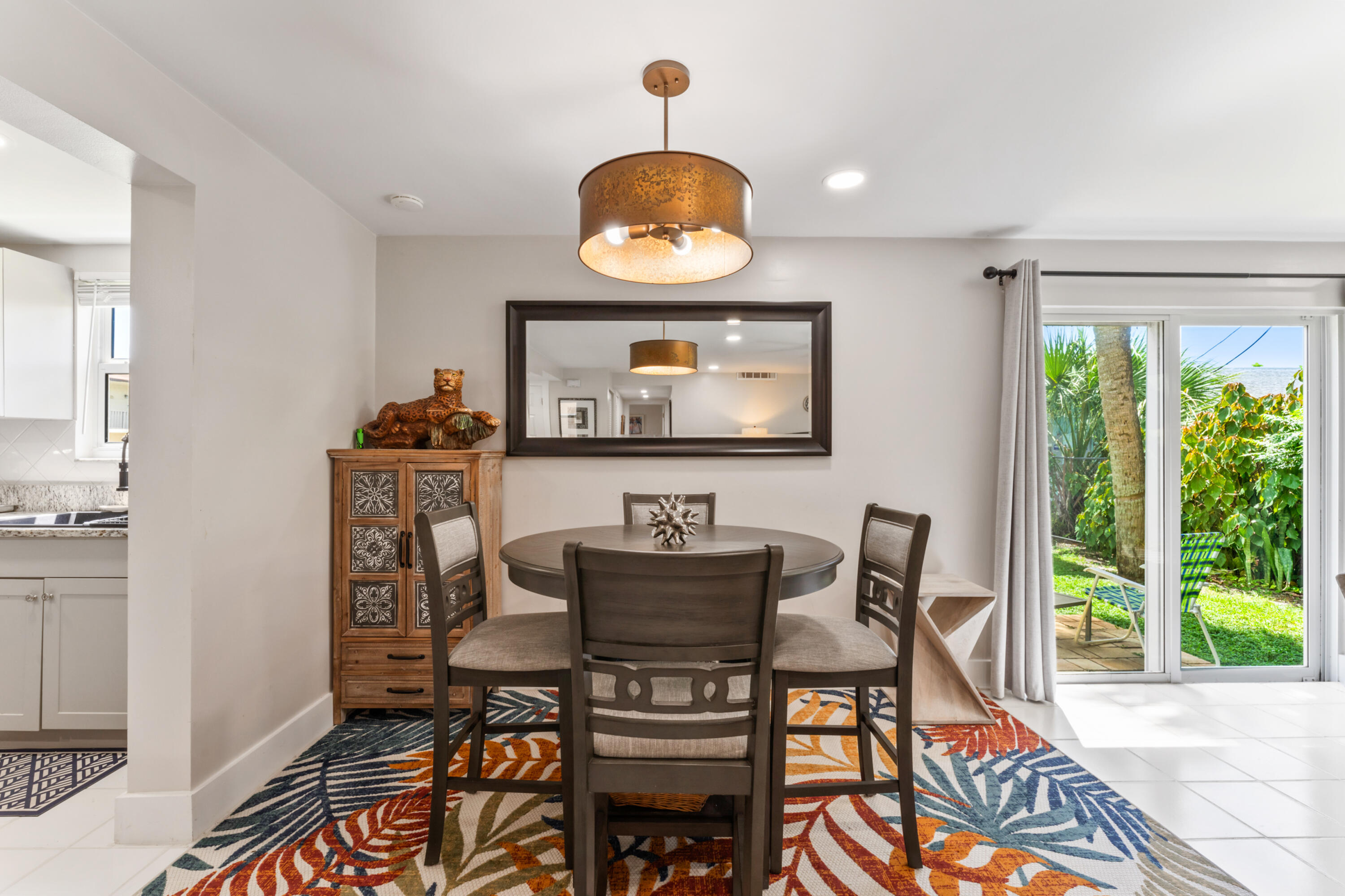 720 N Dixie Highway 303