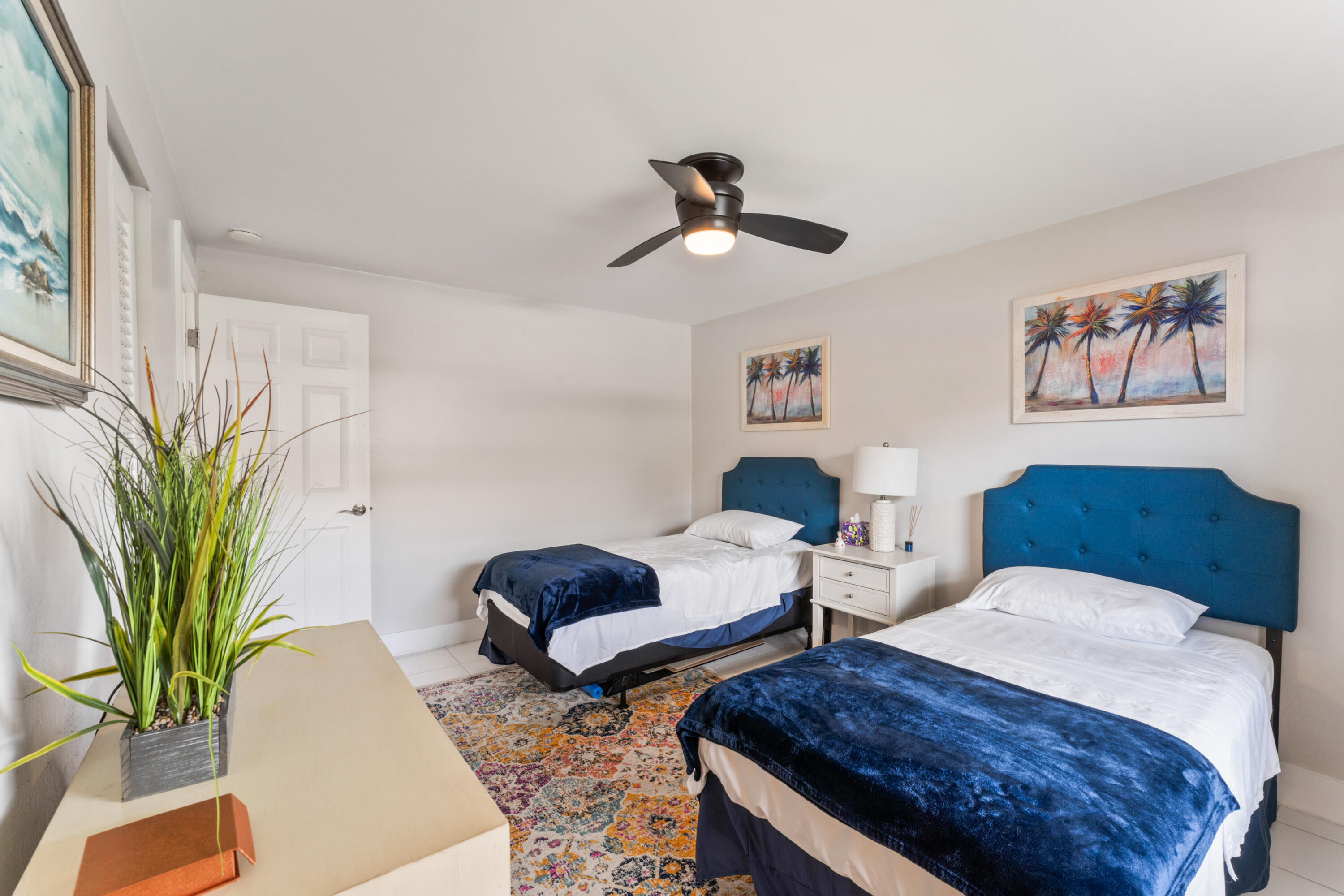 720 N Dixie Highway 303