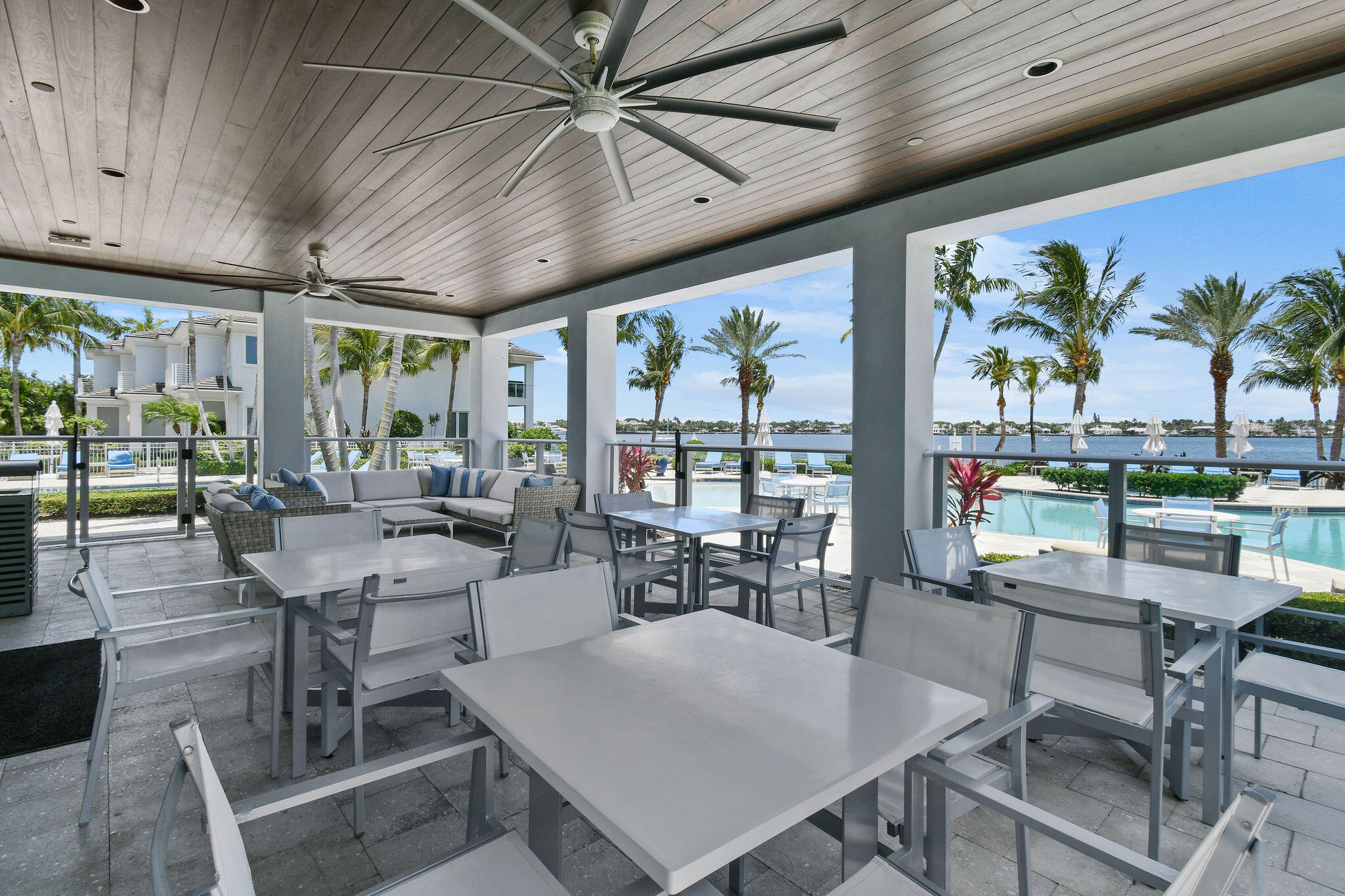 3 Water Club Way 601