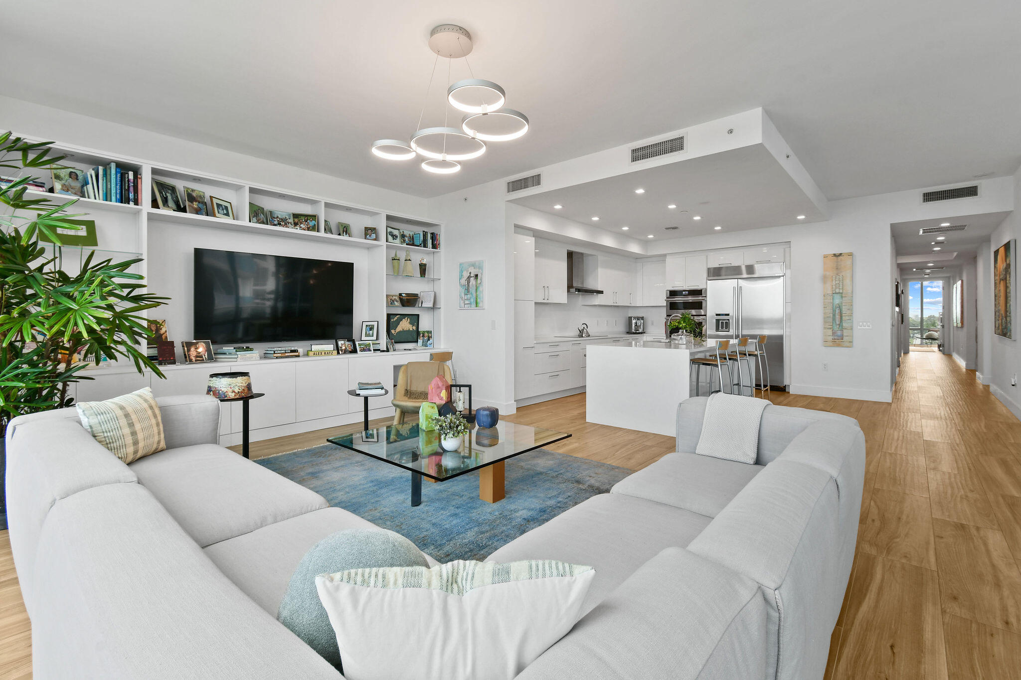 3 Water Club Way 601