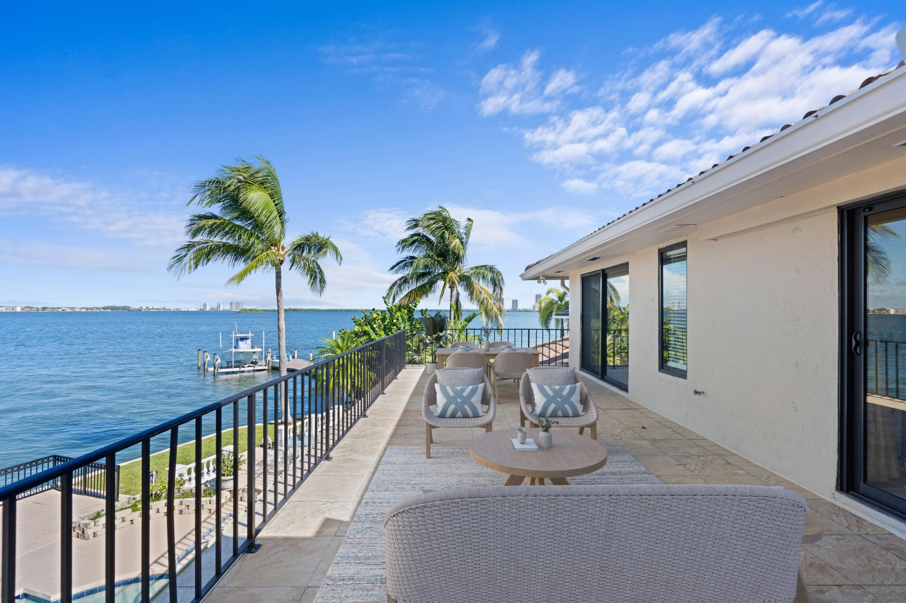 1010 Pine Point Road