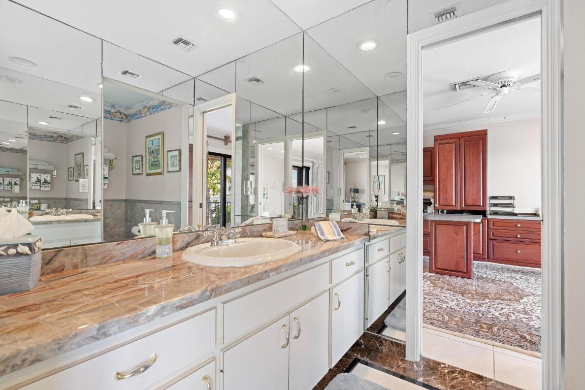 1010 Pine Point Road