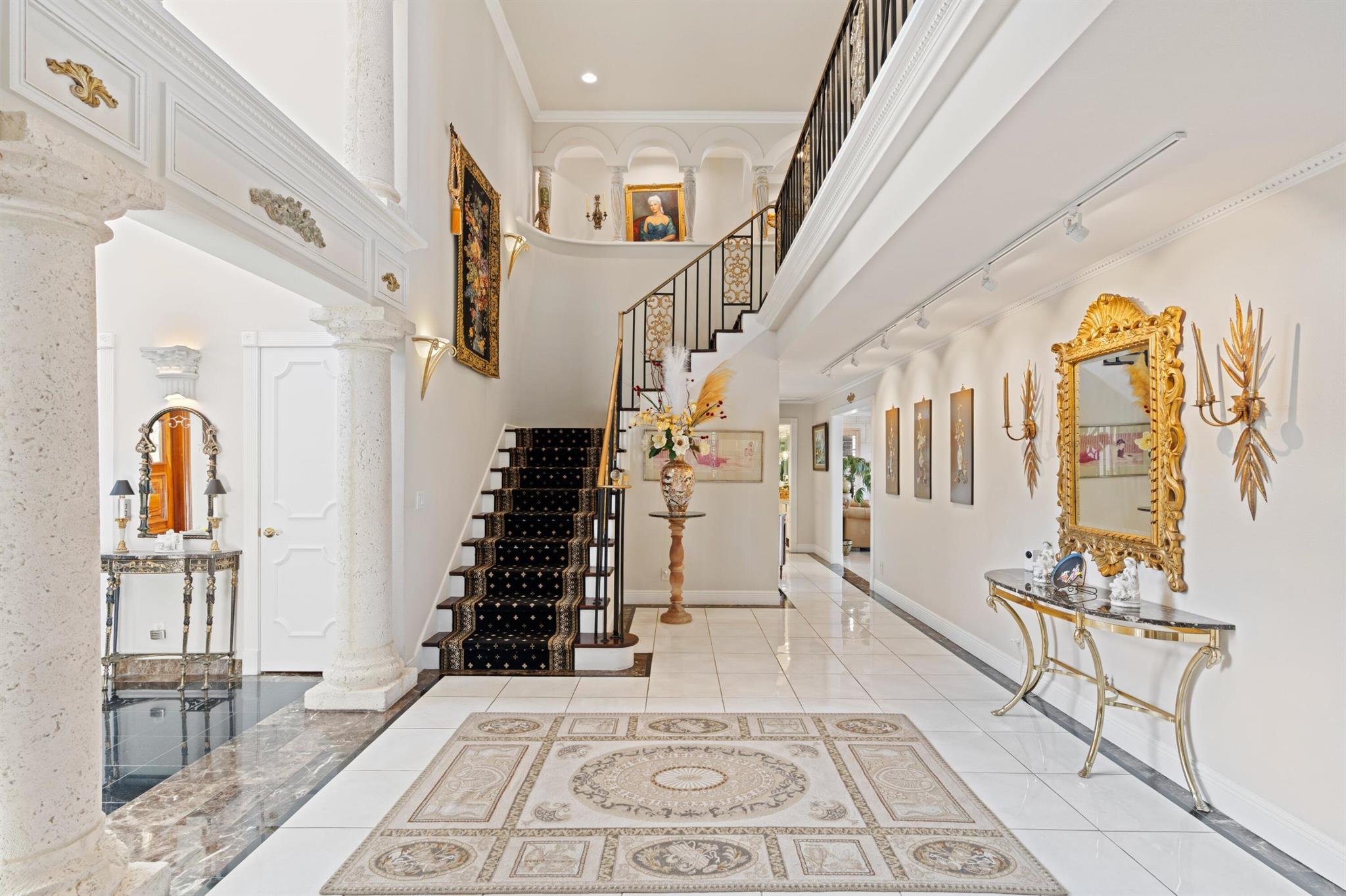 1010 Pine Point Road