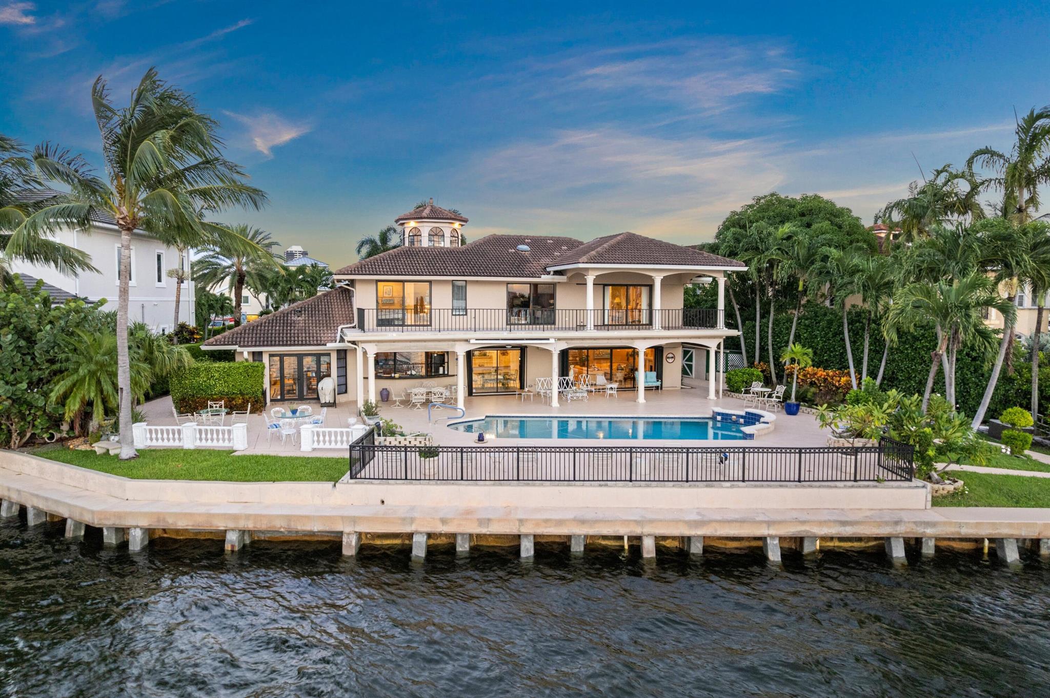 1010 Pine Point Road