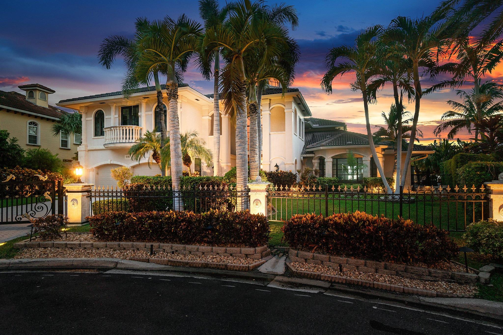 1010 Pine Point Road