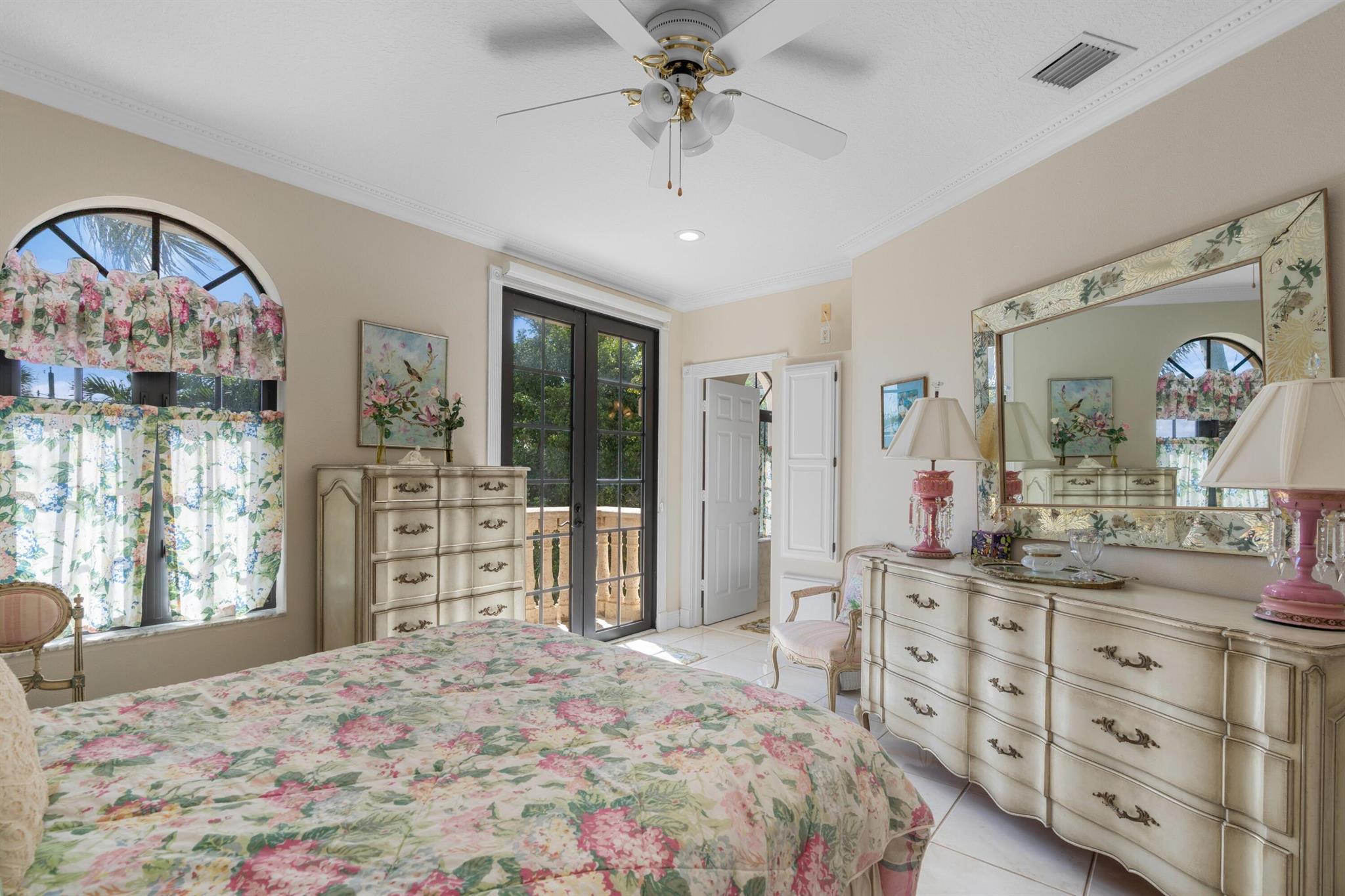 1010 Pine Point Road